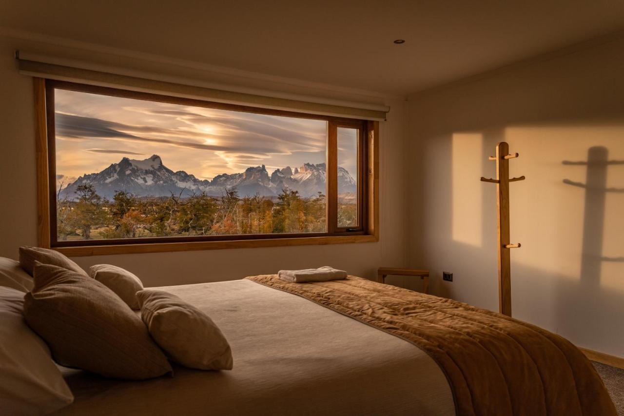 日光与马潘帕山林小屋 Torres del Paine National Park 外观 照片